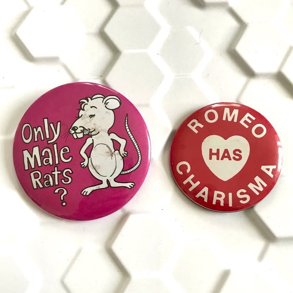 Vintage Jewelry - Vintage 70’s 80’s novelty pinback buttons set of 2